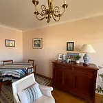 Arcachon: Appartement T2 Bis Proche Centre Et Plage Avec Parking - Fr-1-319-595