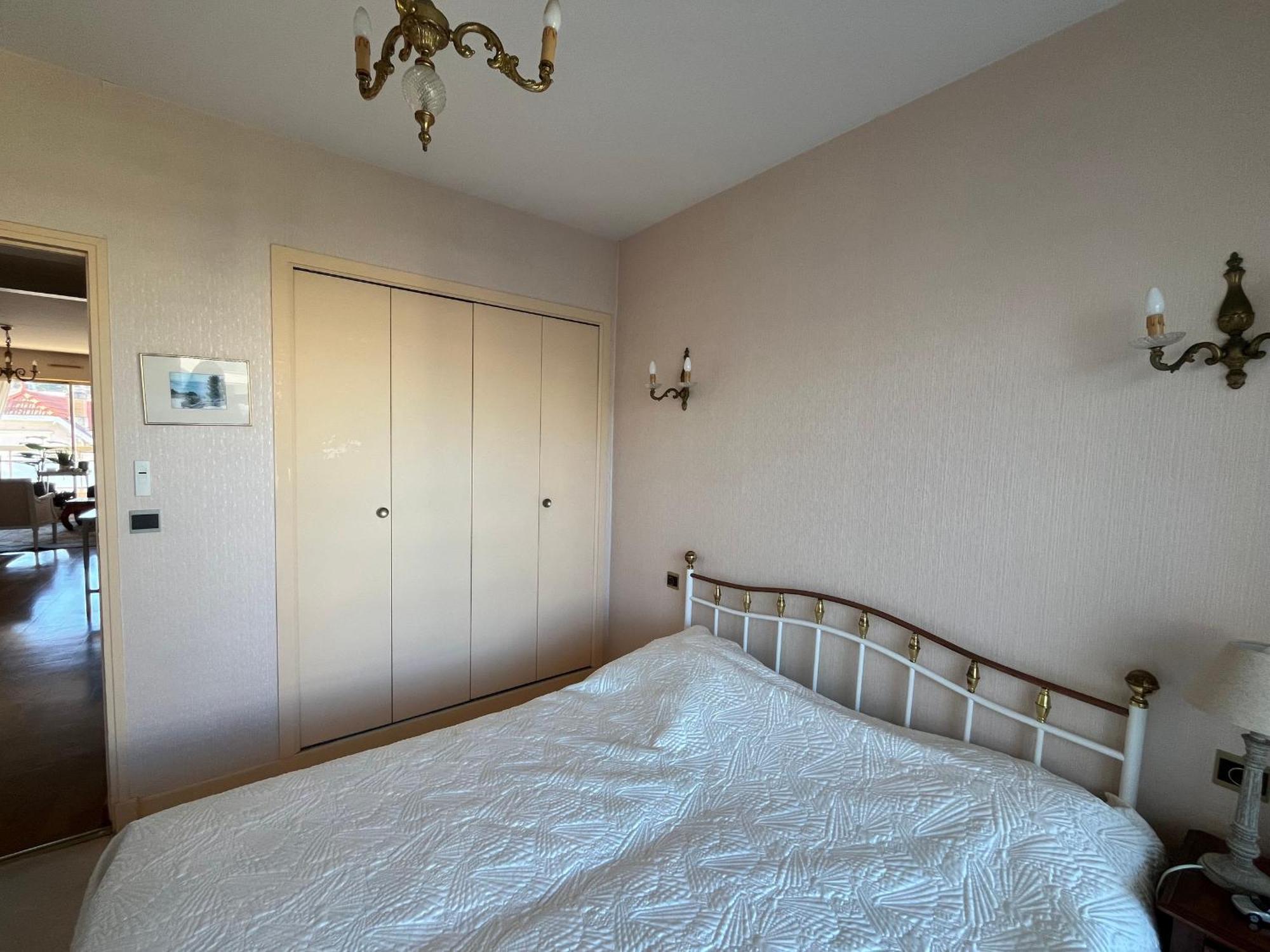 Arcachon: T2 Bis Proche Centre Et Avec Parking - Fr-1-319-595 Appartement Arcachon